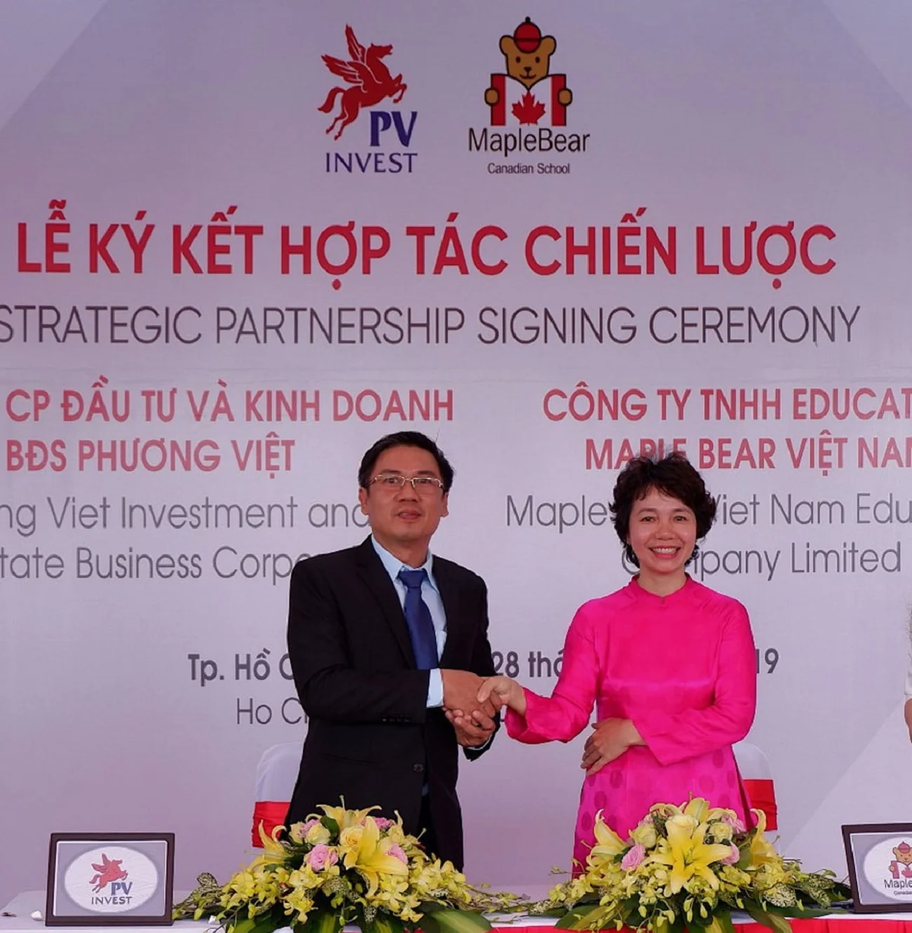 phuong viet Hop tac voi Maple Bear Vietnam