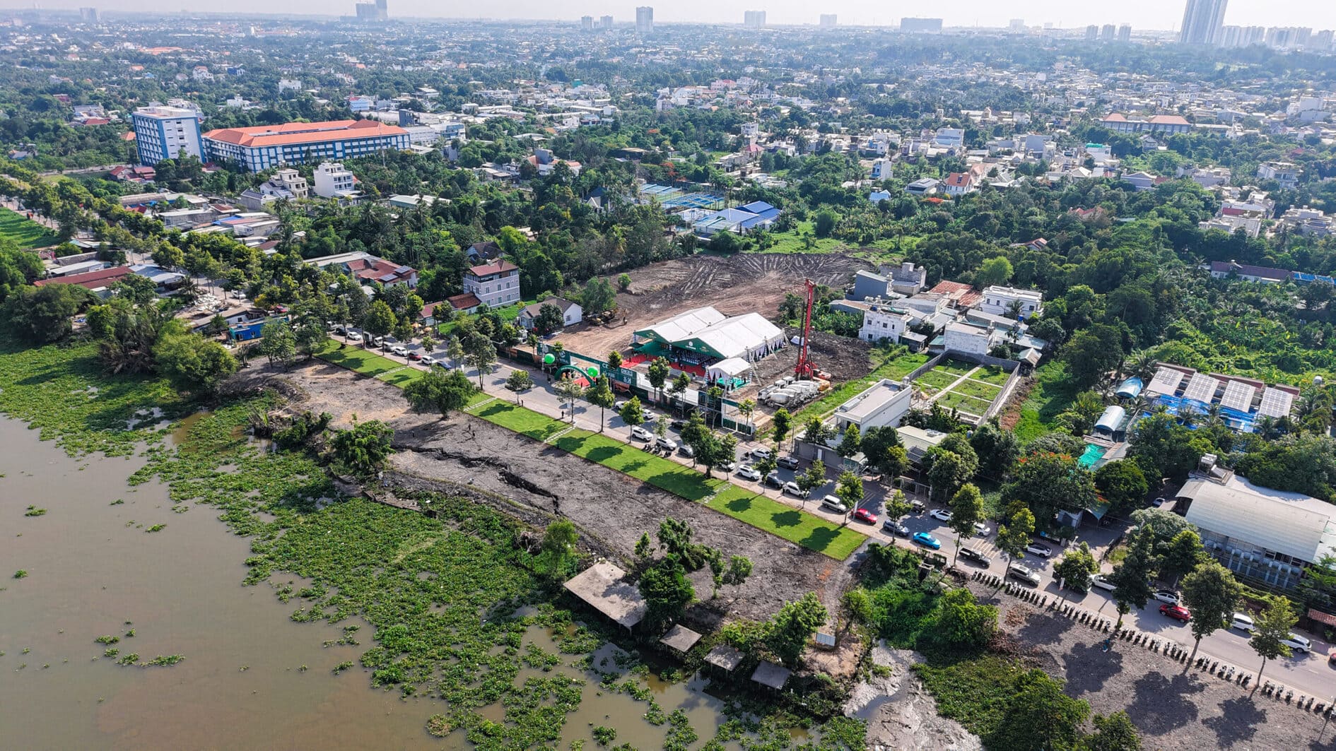Lê Phong phát triển căn hộ nghỉ dưỡng bên sông Lê Phong phát triển căn hộ nghỉ dưỡng bên sông